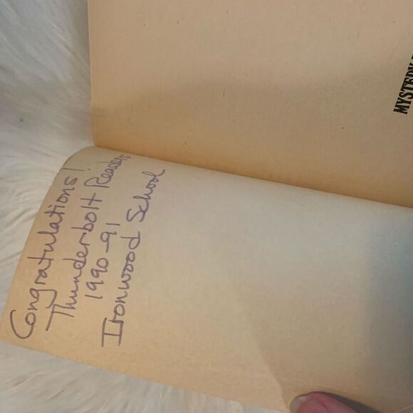 Vintage The Mystery in Arizona Trixie Belden Western Pulp Paperback - Picture 6 of 7